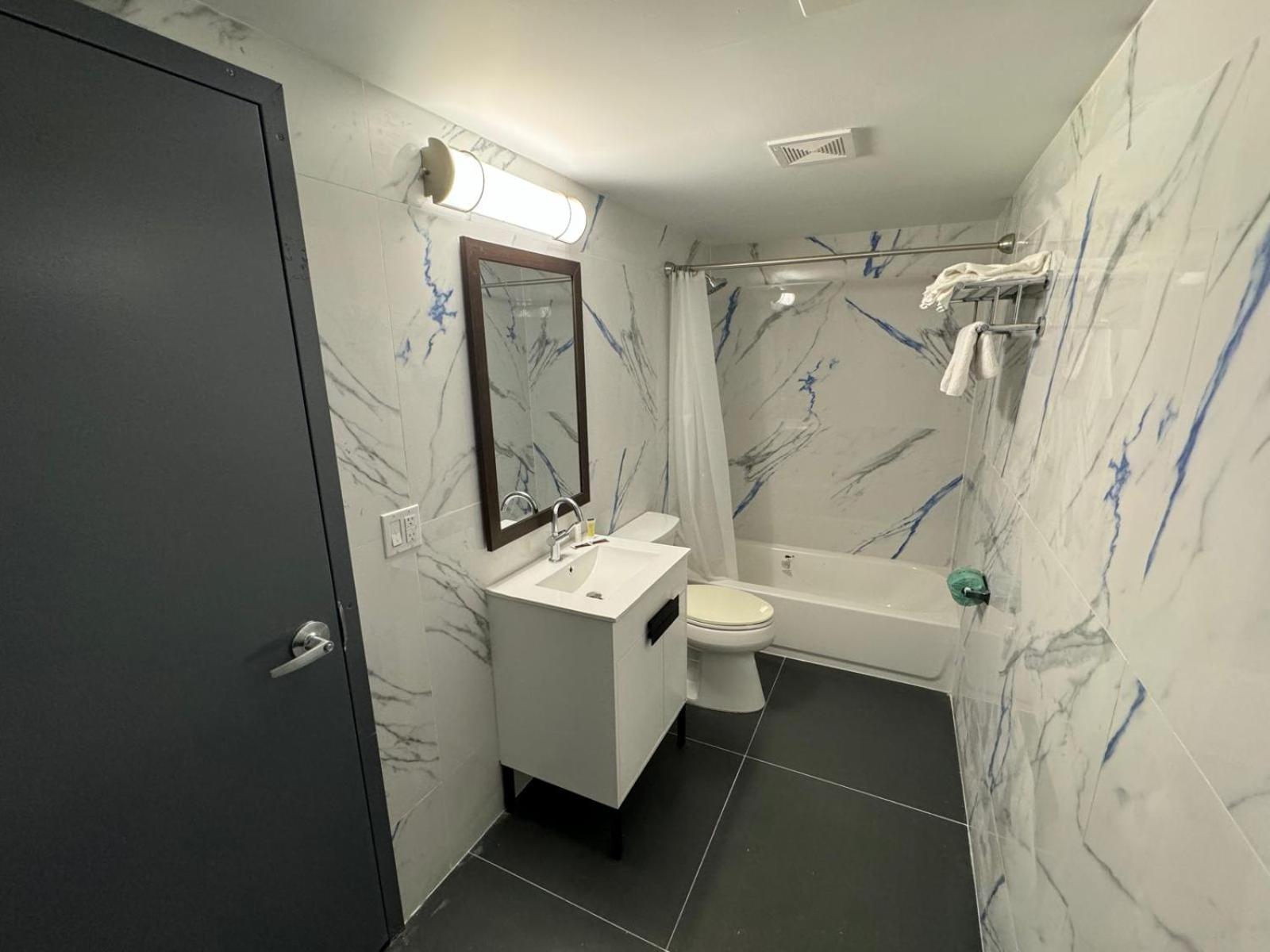 فندق Essence Express Elizabeth Ewr Airport المظهر الخارجي الصورة